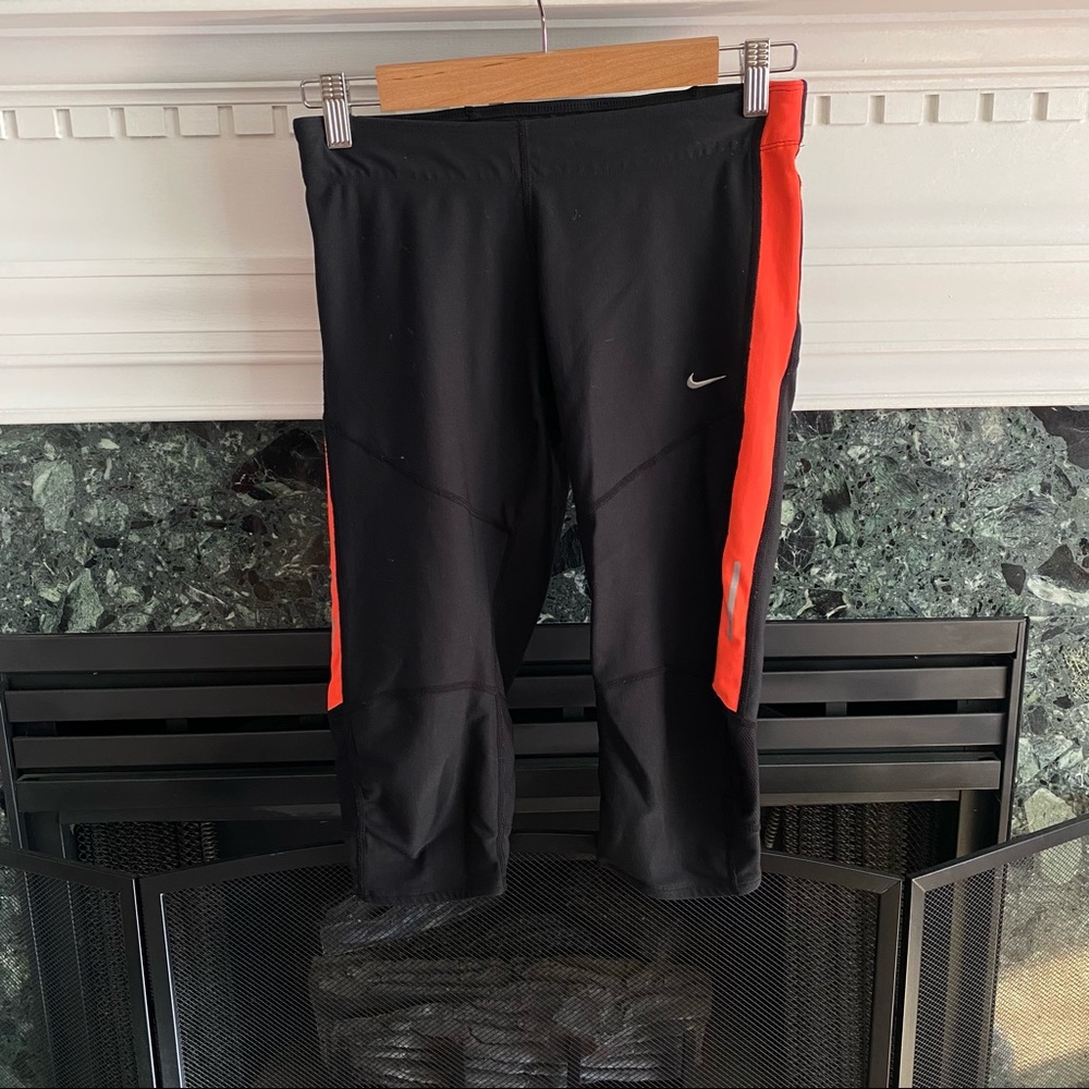 Nike Dri Fit Capris, size small